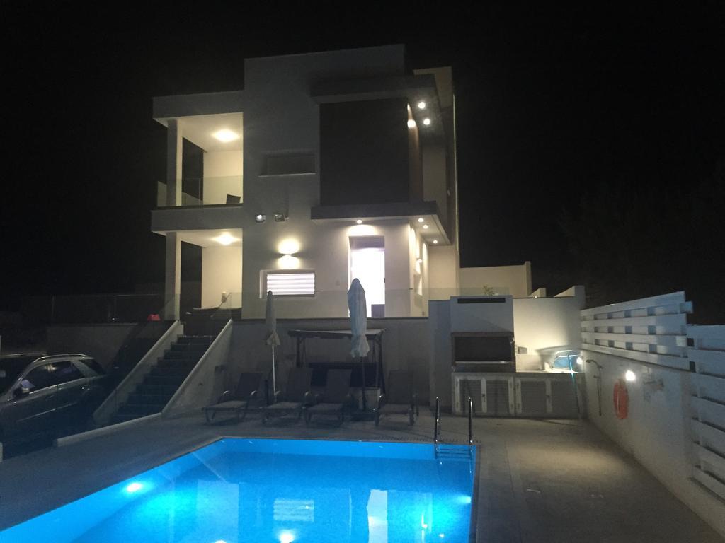 Villa Spathele Paralimni Bagian luar foto